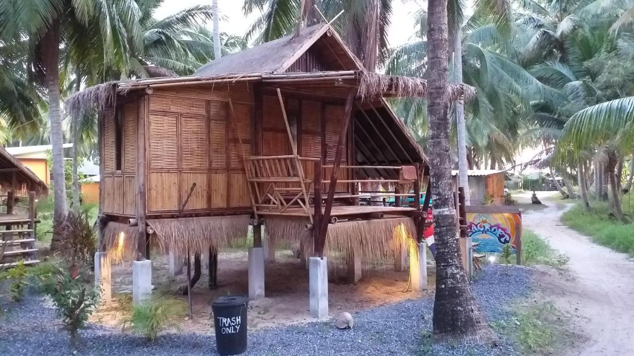 Seacroft Bamboo Village Hinkong Exterior photo